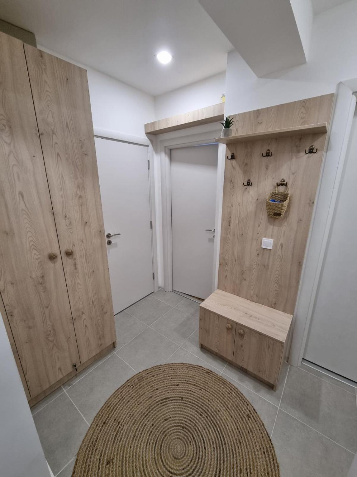 Apartment Polina - 2Bd Next To Sea Garden Варна Экстерьер фото