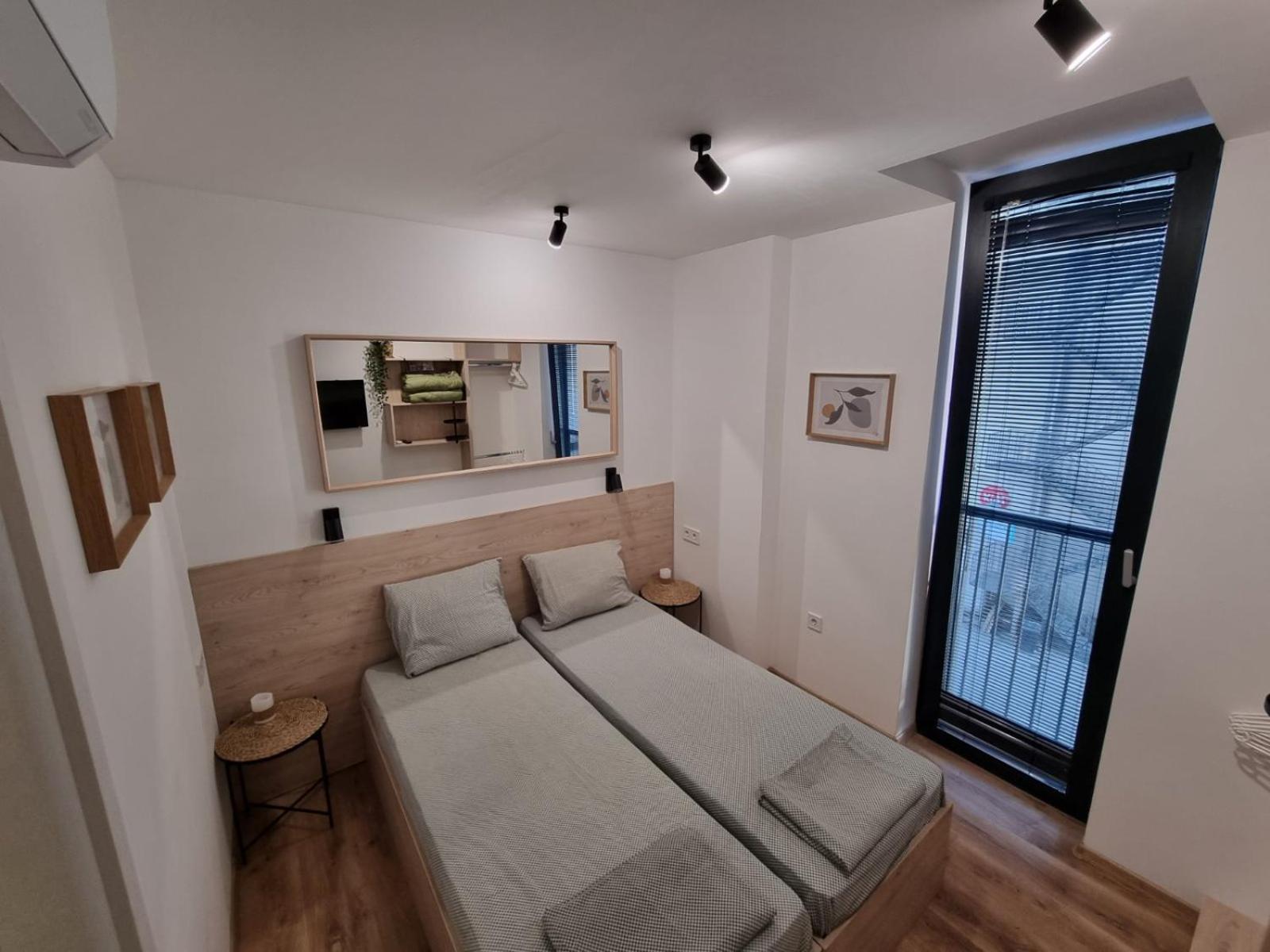 Apartment Polina - 2Bd Next To Sea Garden Варна Экстерьер фото